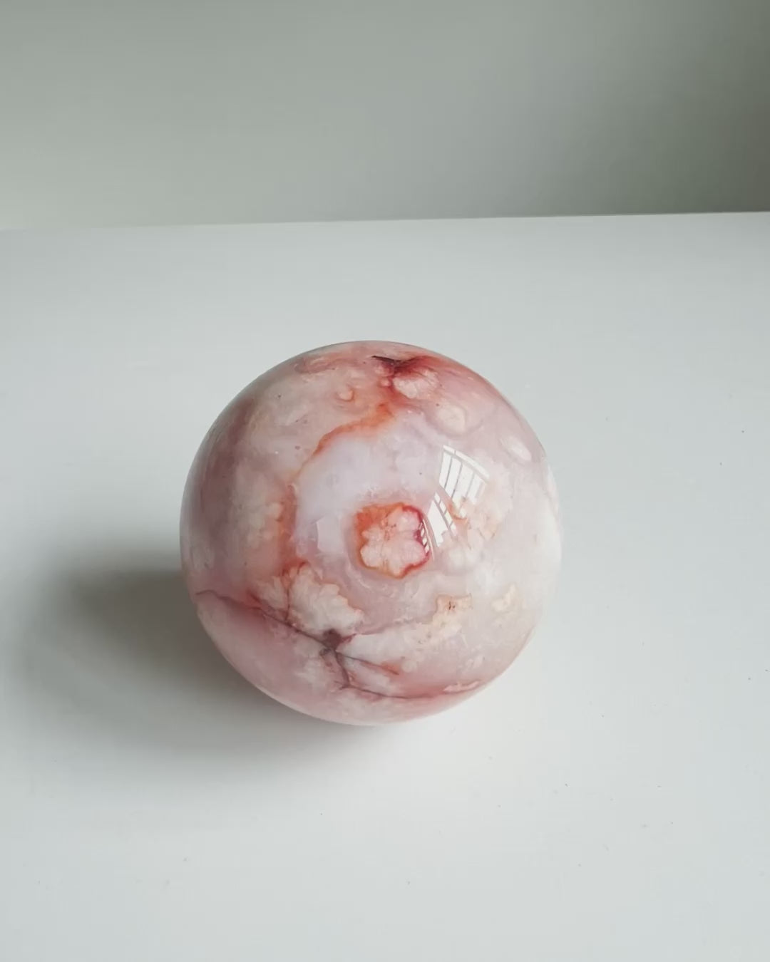 Video of Autumn Carnelian Flower Agate in natural daylight and sunlight